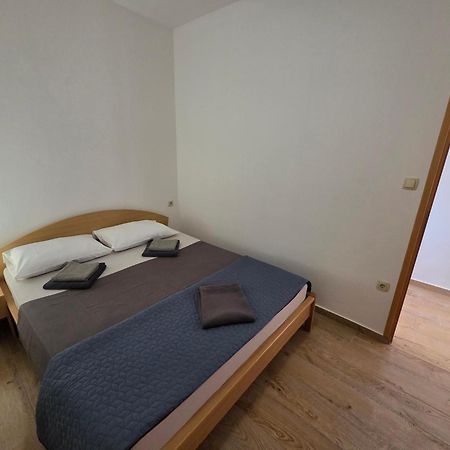 Apartments Leticia Baška Zewnętrze zdjęcie