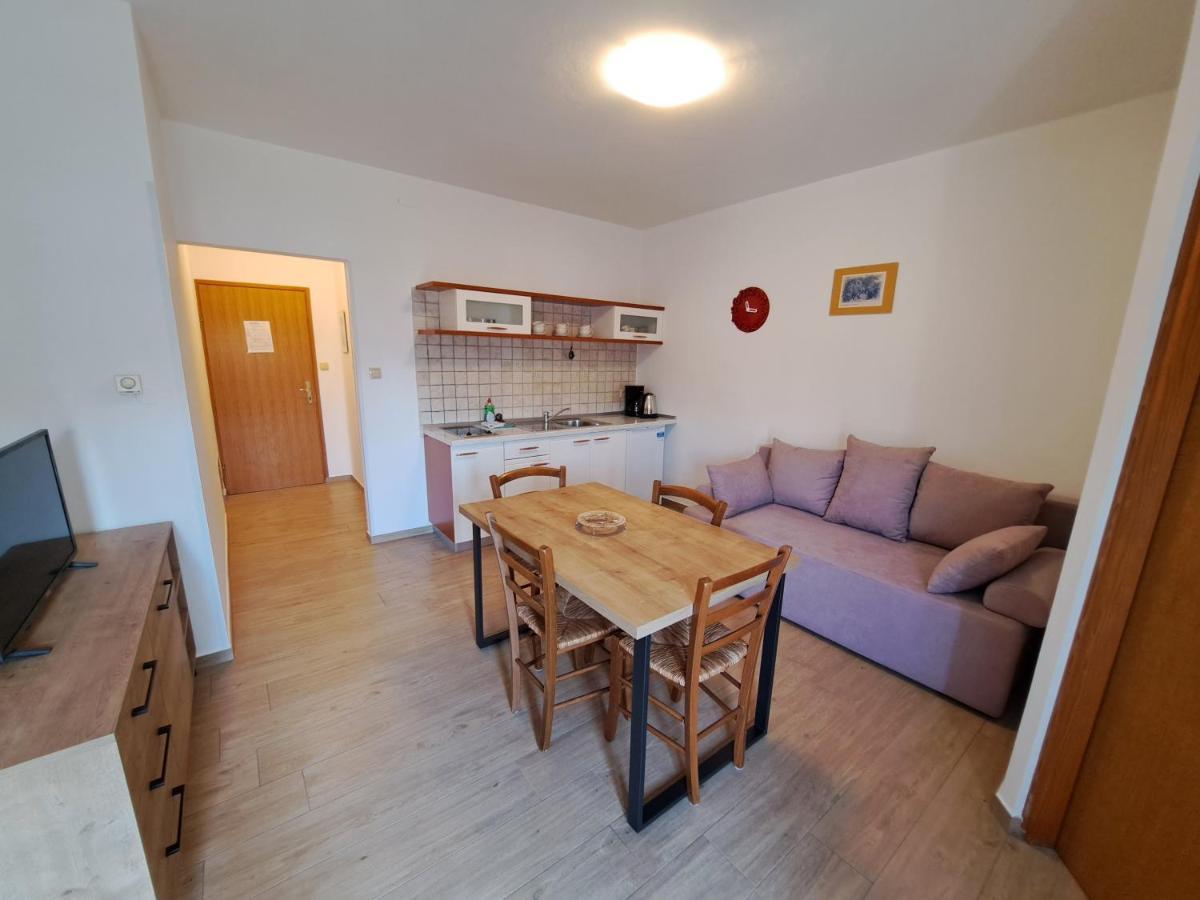 Apartments Leticia Baška Zewnętrze zdjęcie