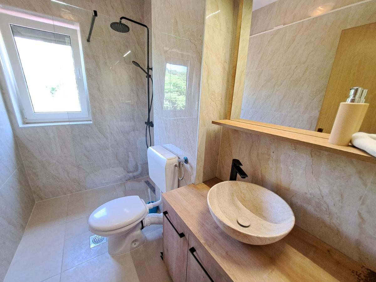 Apartments Leticia Baška Zewnętrze zdjęcie