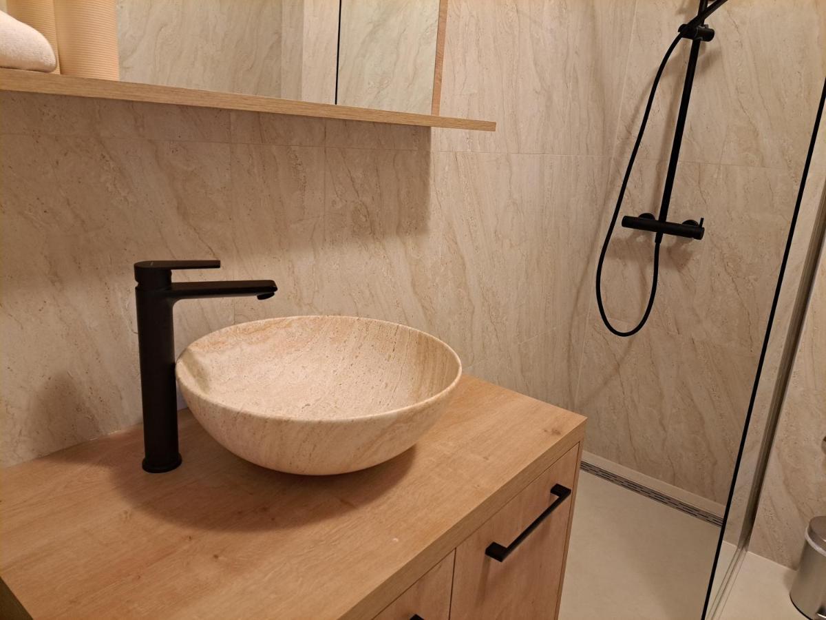 Apartments Leticia Baška Zewnętrze zdjęcie