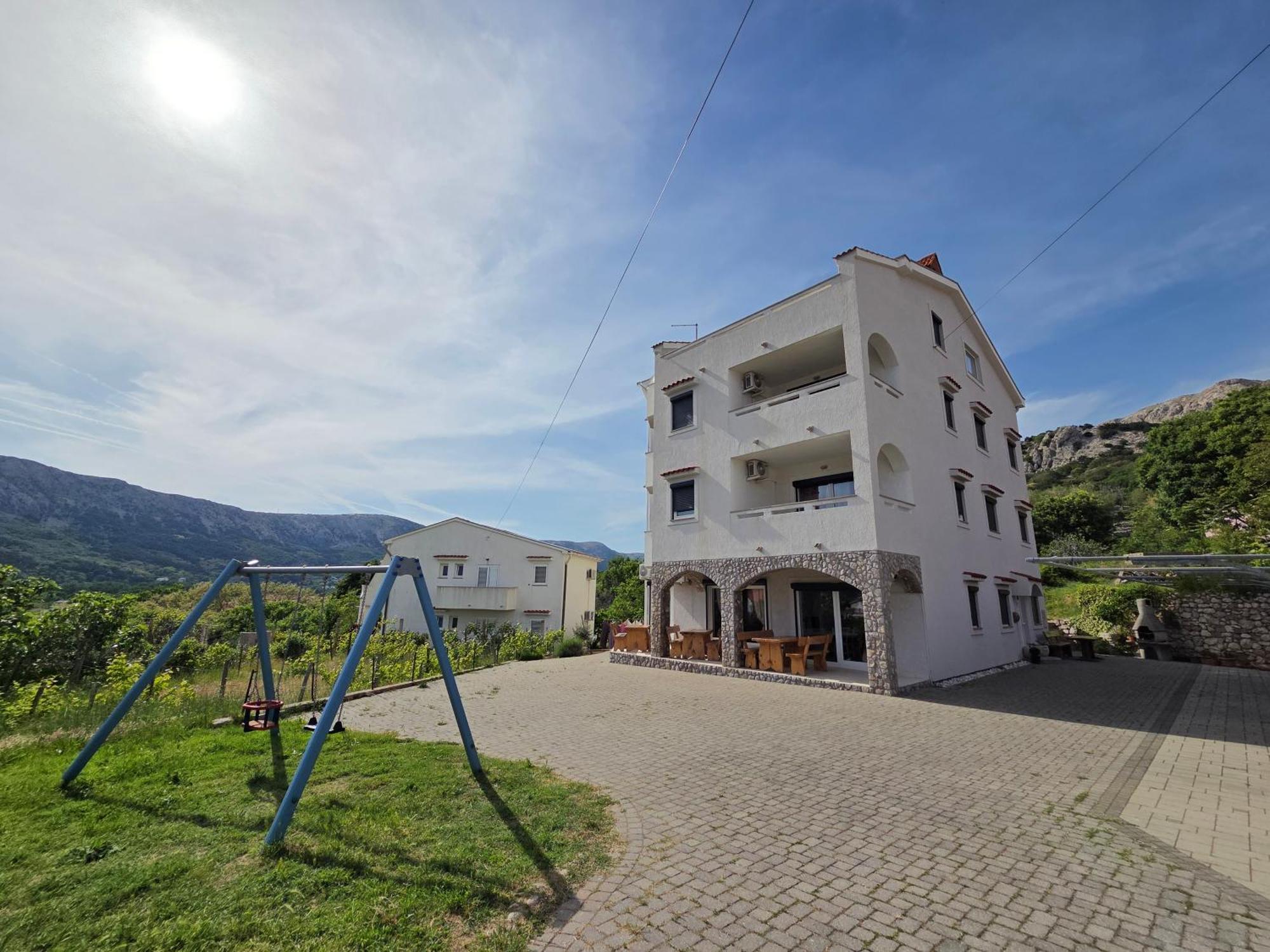 Apartments Leticia Baška Zewnętrze zdjęcie