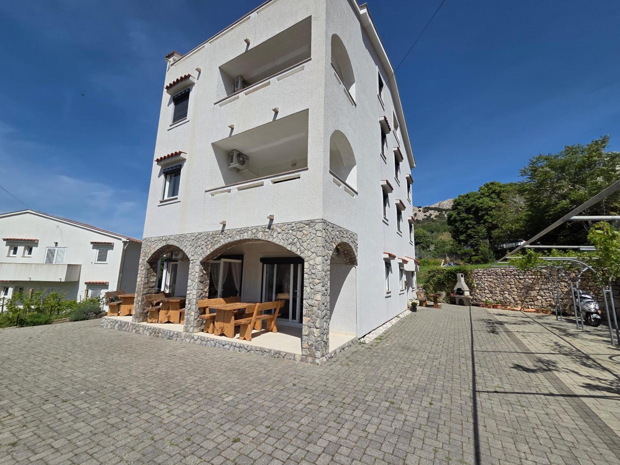 Apartments Leticia Baška Zewnętrze zdjęcie