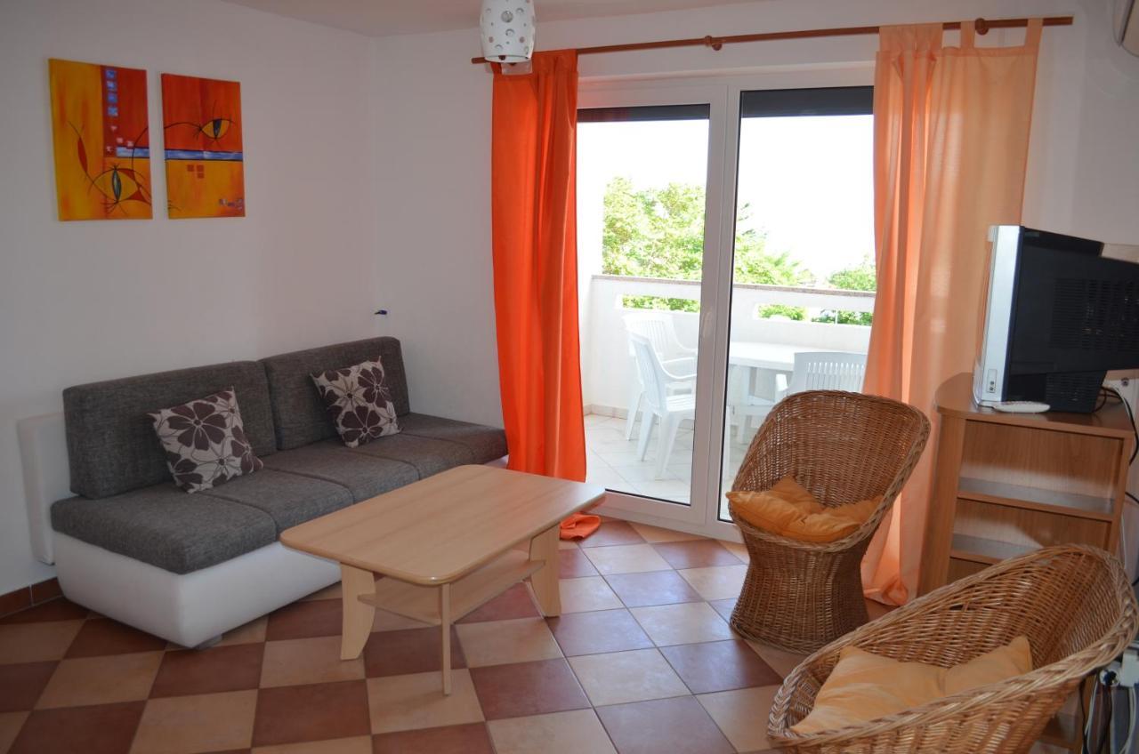 Apartments Leticia Baška Zewnętrze zdjęcie
